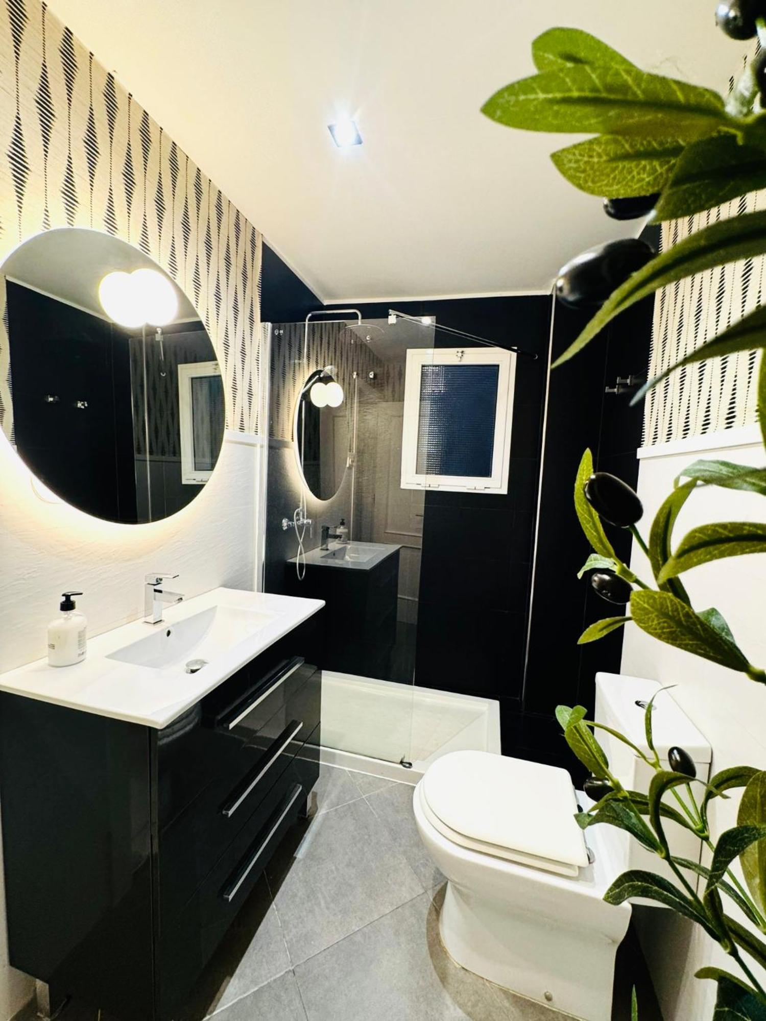 Nuevo Cathedral Deluxe Apartment Sinesedesignhomes Málaga Kültér fotó